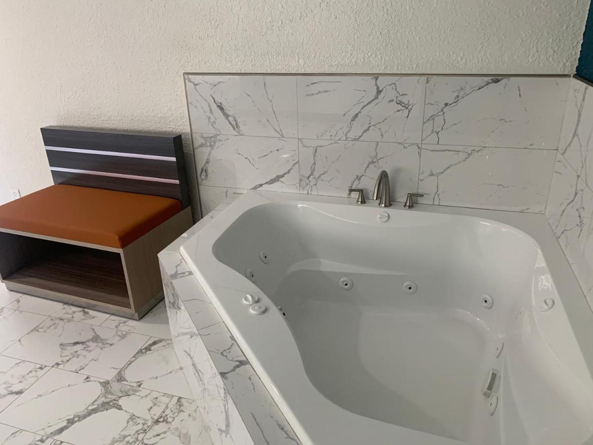 Travel Inn Motel أنهايم المظهر الخارجي الصورة